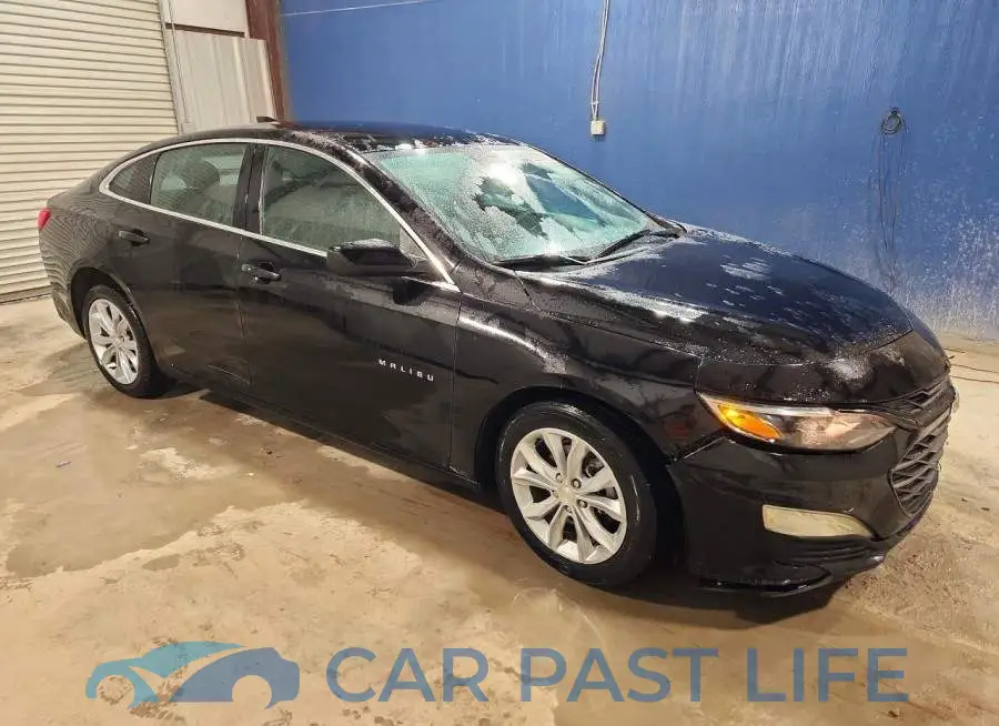1G1ZD5ST8SF115888# 4
