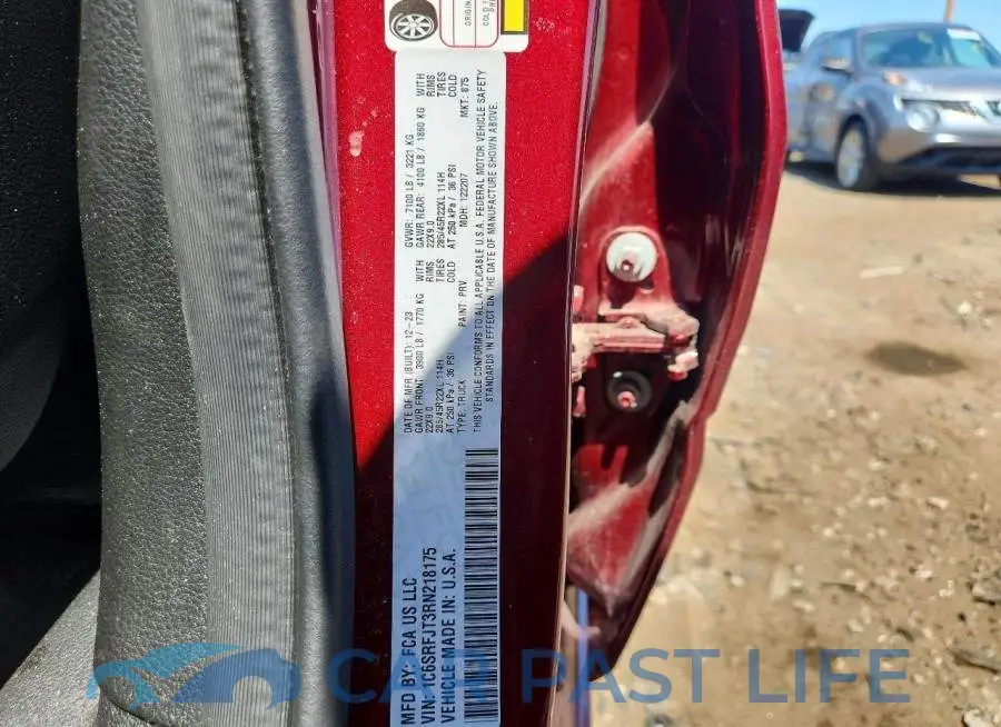 1C6SRFJT3RN218175# 12