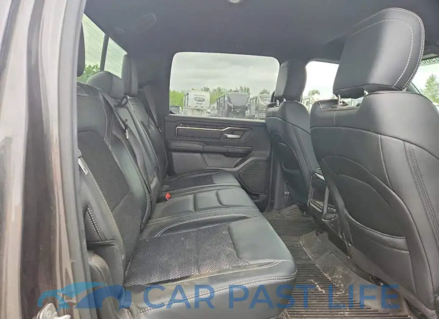 1C6SRFLT1LN215960# 10