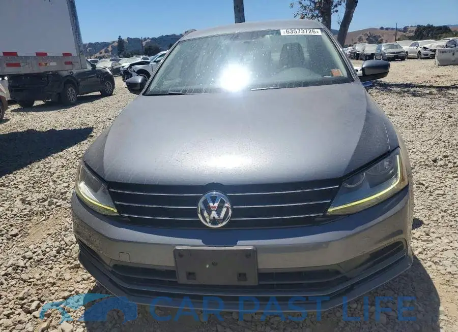 3VW2B7AJ0HM372219# 5