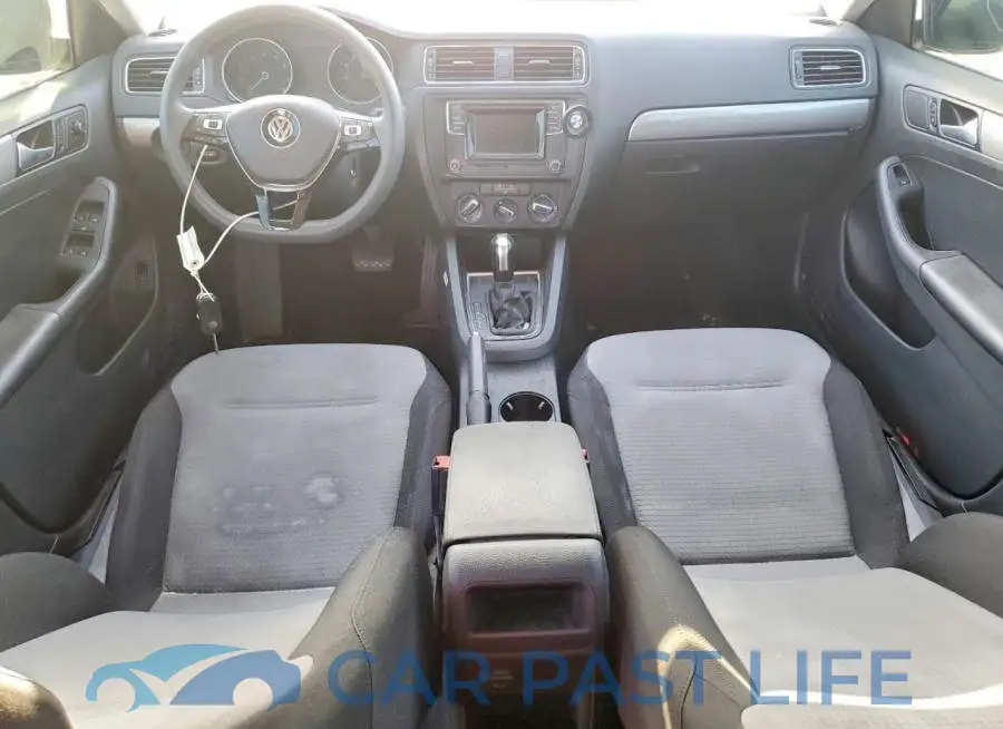 3VW2B7AJ3HM382582# 8