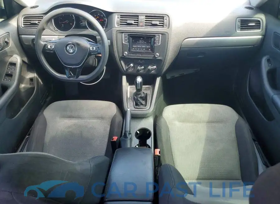 3VW2B7AJ8HM313791# 8