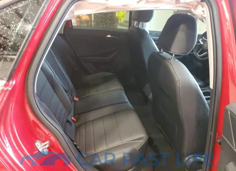 3VW7M7BU7PM028135# 10