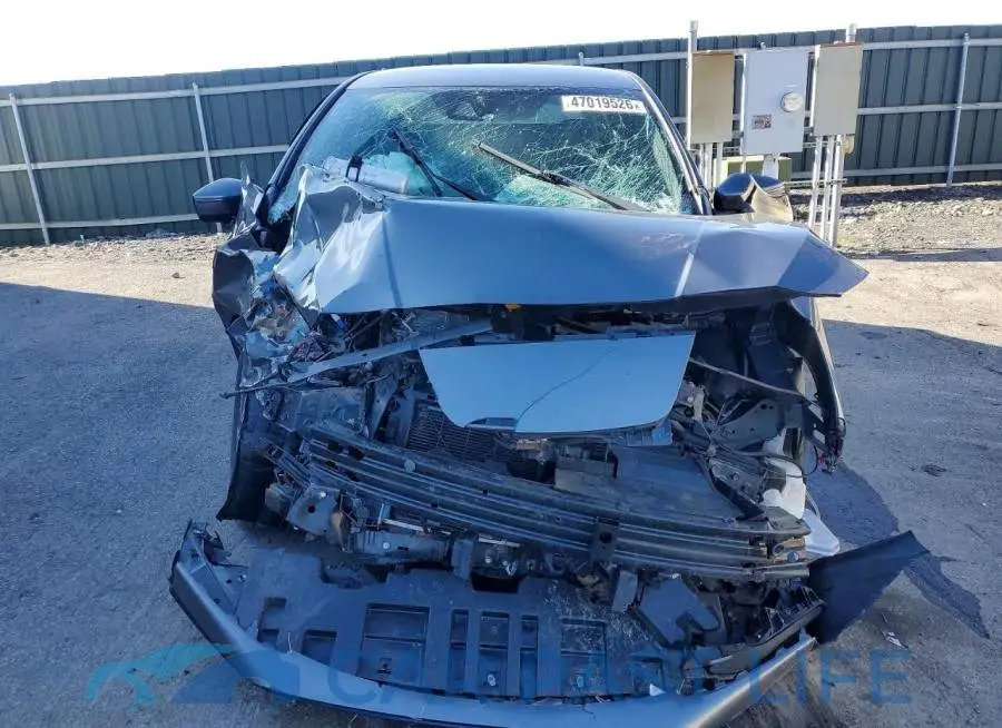 1N4BZ1DP1LC305141# 5
