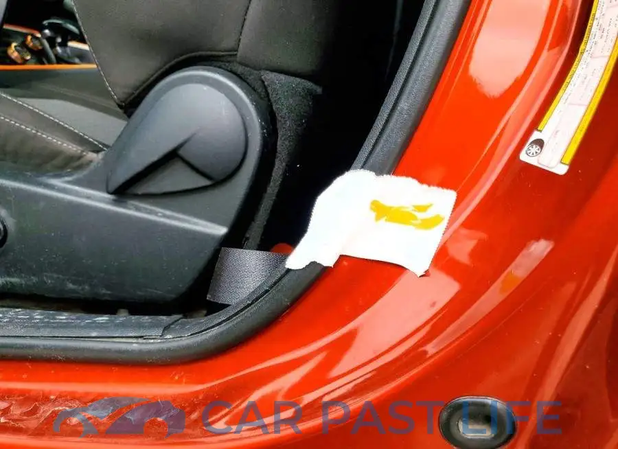 2C3CDZAG9LH243148# 12