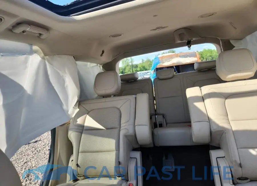 5LMJJ2LT9MEL13892# 10