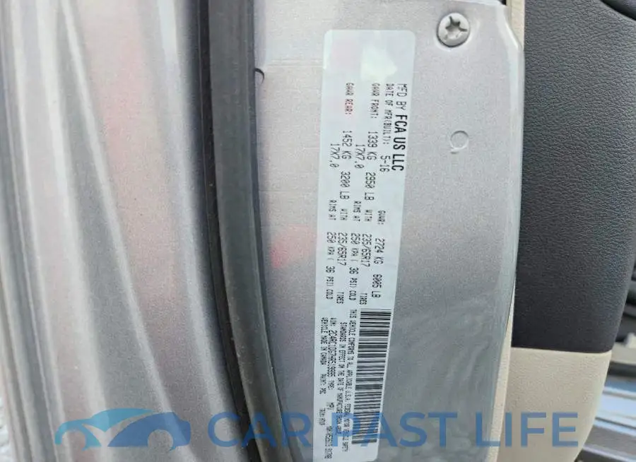2C4RC1DG7HR519995# 13