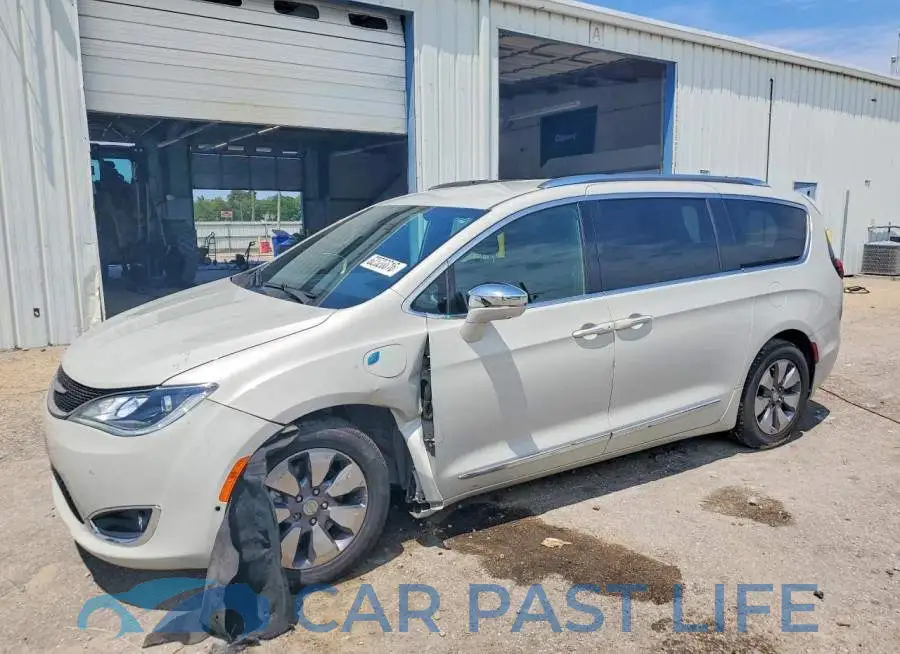 2C4RC1N73LR135185# 1