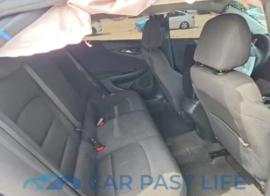 1G1ZB5ST3PF115455# 10