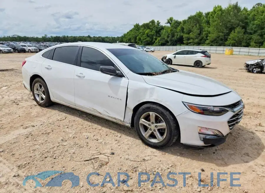 1G1ZB5ST3PF115455# 4