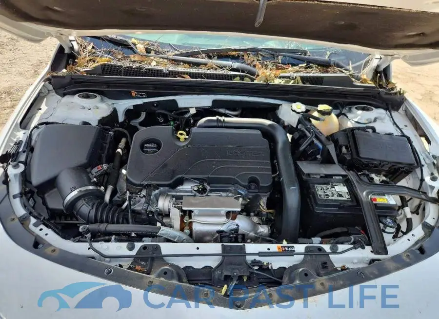 1G1ZB5ST3PF115455# 11