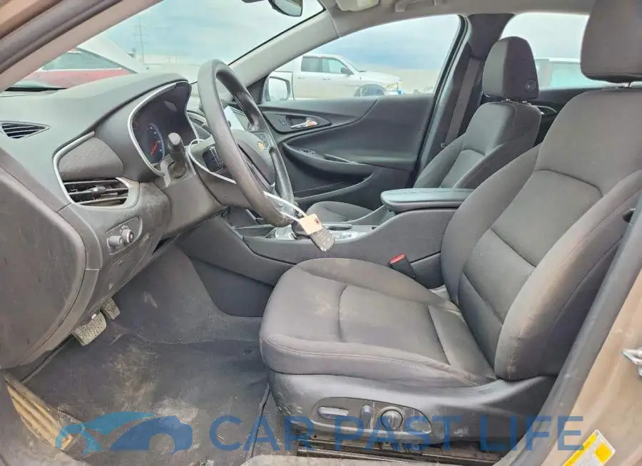 1G1ZD5ST0PF142168# 7