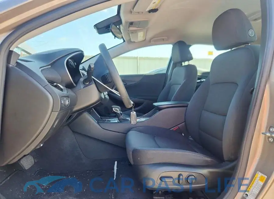 1G1ZD5ST3PF136980# 7