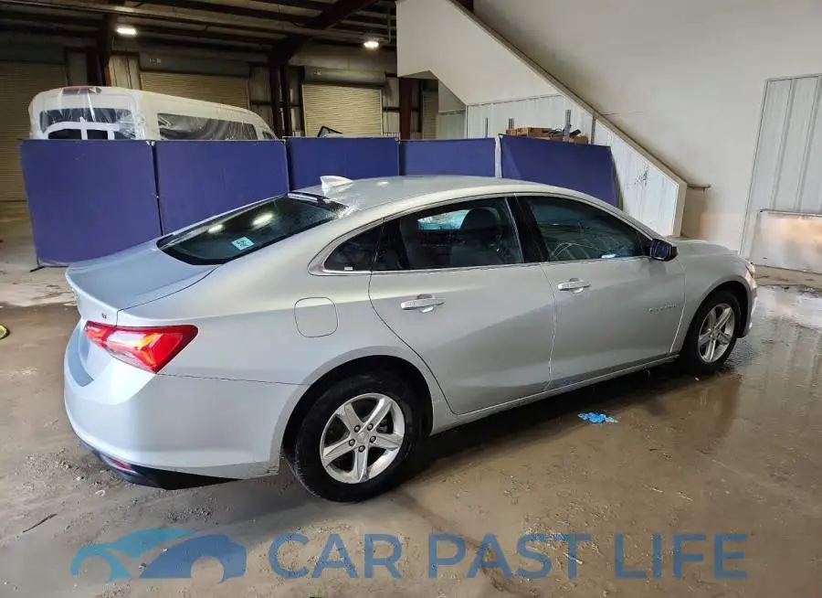 1G1ZD5ST4NF173596# 3