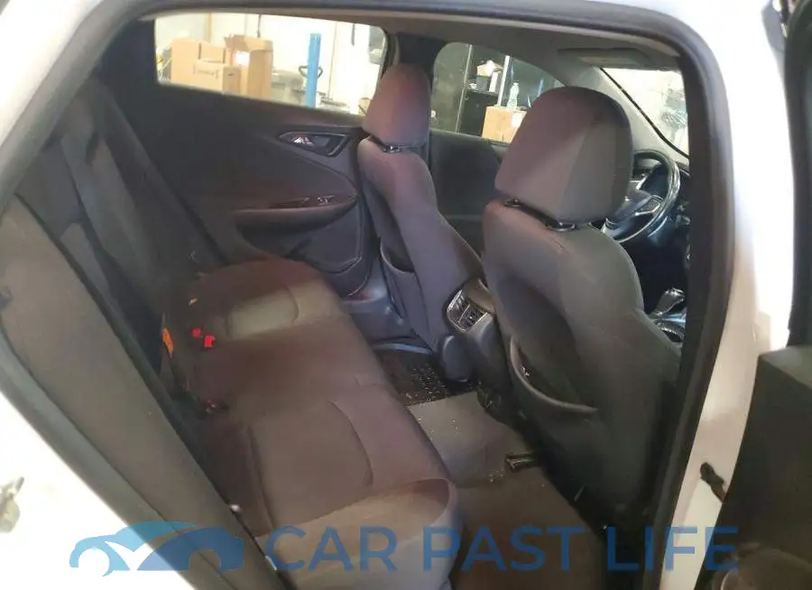 1G1ZD5ST5JF168126# 10