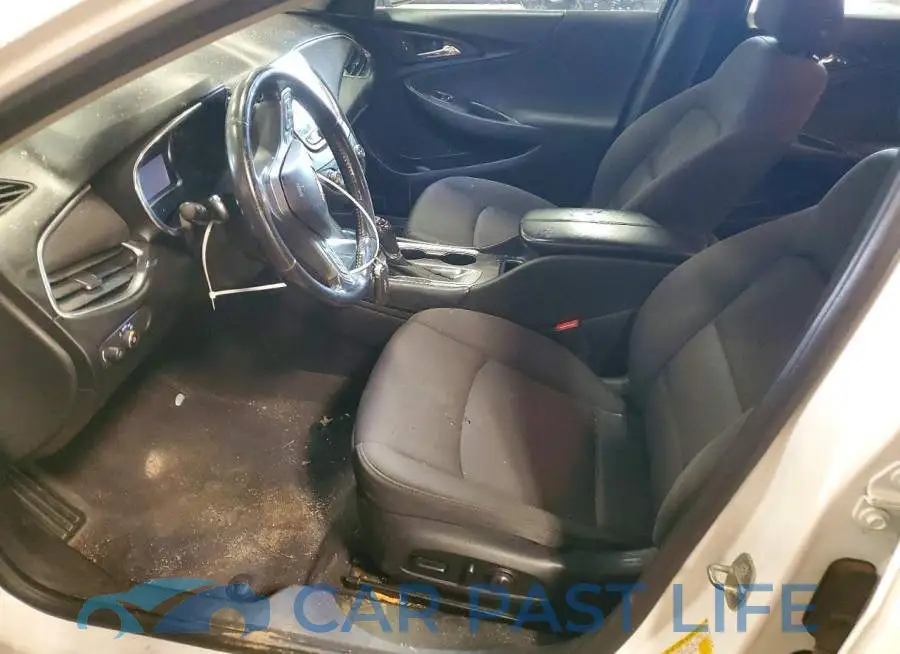 1G1ZD5ST5JF168126# 7