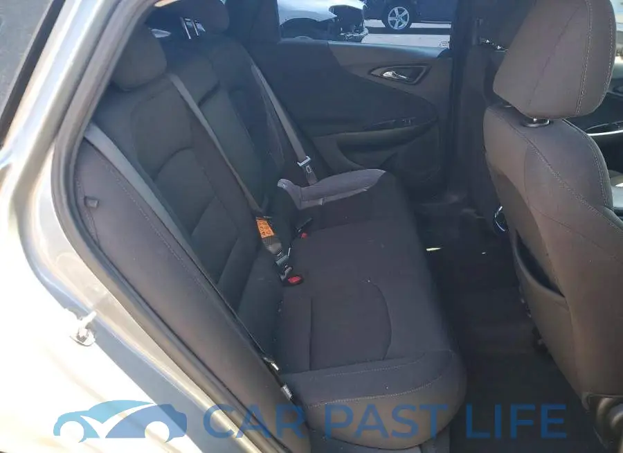 1G1ZD5ST5RF152052# 10