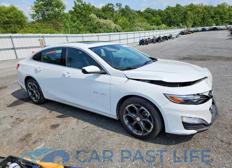 1G1ZD5ST6PF133927# 4