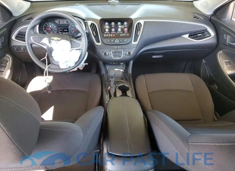 1G1ZD5ST9RF195518# 8