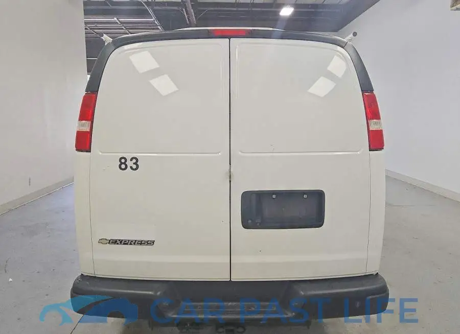 1GCWGAFP8N1212310# 6