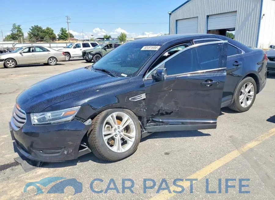 1FAHP2E82KG116437# 1