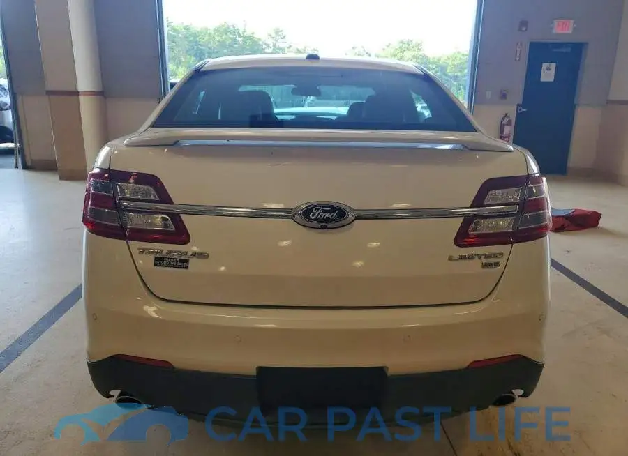 1FAHP2J87KG114995# 6