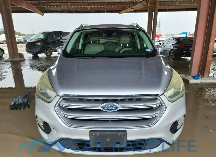 1FMCU9J90HUC56335# 5