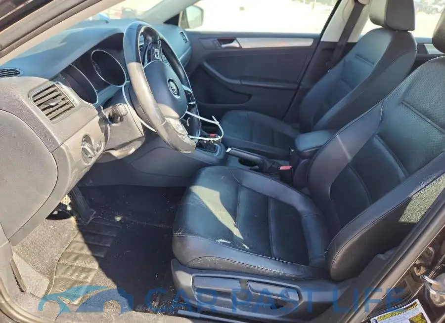 3VWDB7AJ3HM287450# 7