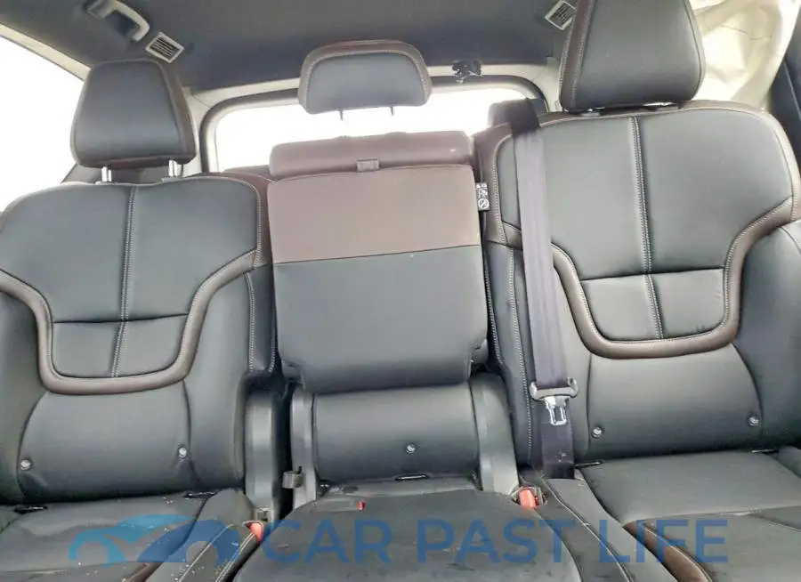 JN8AY3BDXS9300954# 10