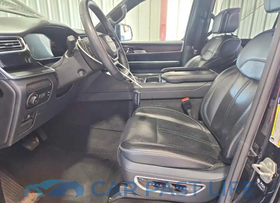 1C4SJSFP7RS120501# 7