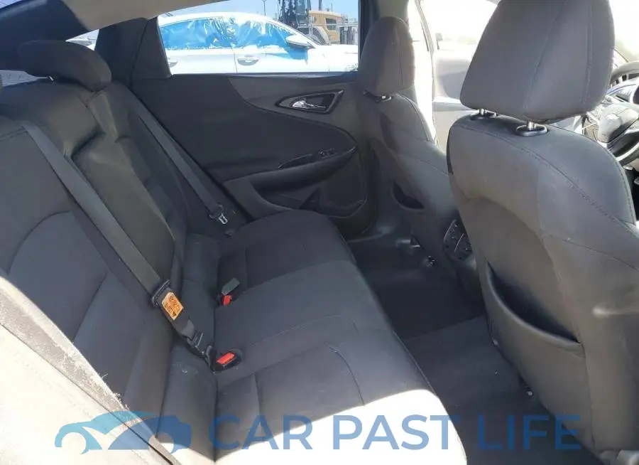 1G1ZD5ST9JF260436# 10