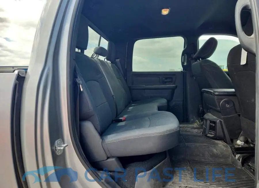 3C6UR5CJ1PG600984# 10