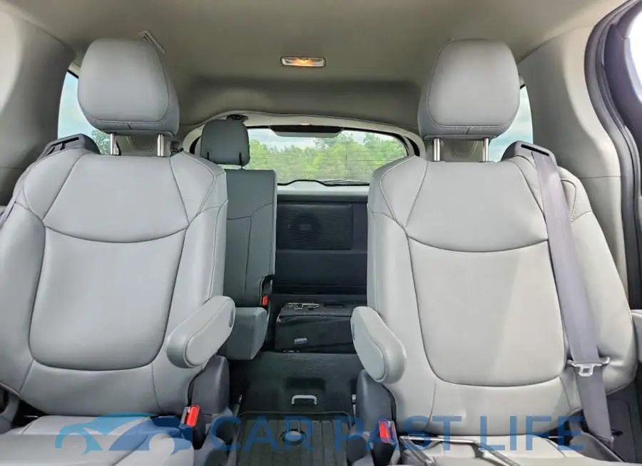 5TDJSKFC4RS135469# 10