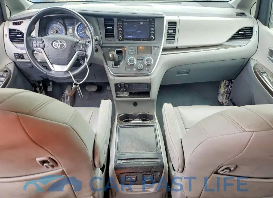5TDYZ3DC3KS992195# 8