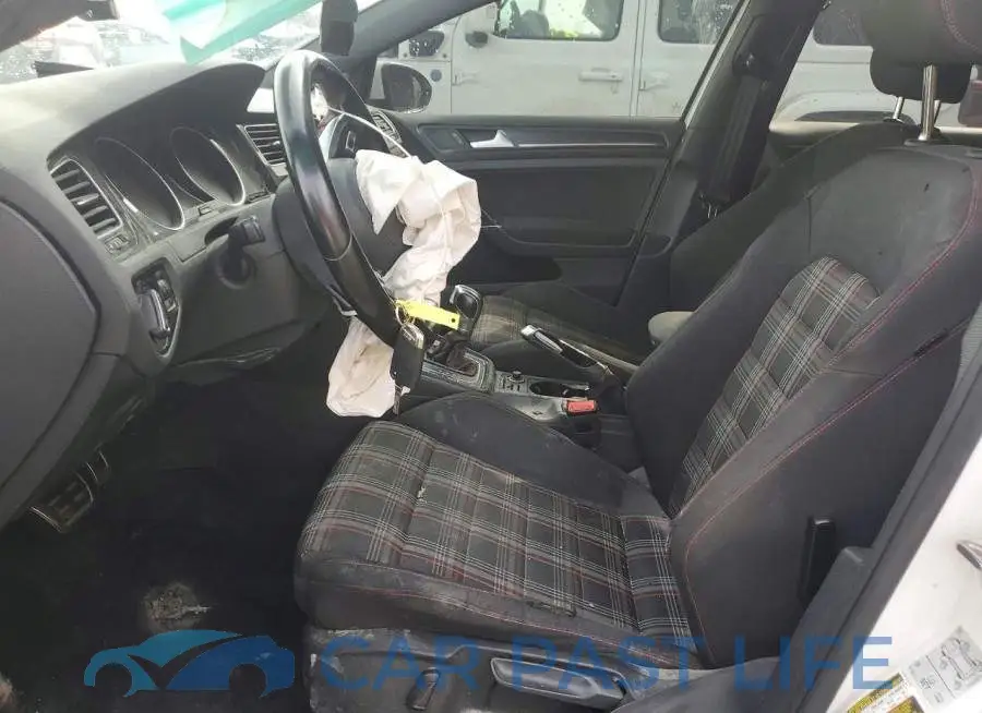 3VW6T7AU6KM007575# 7