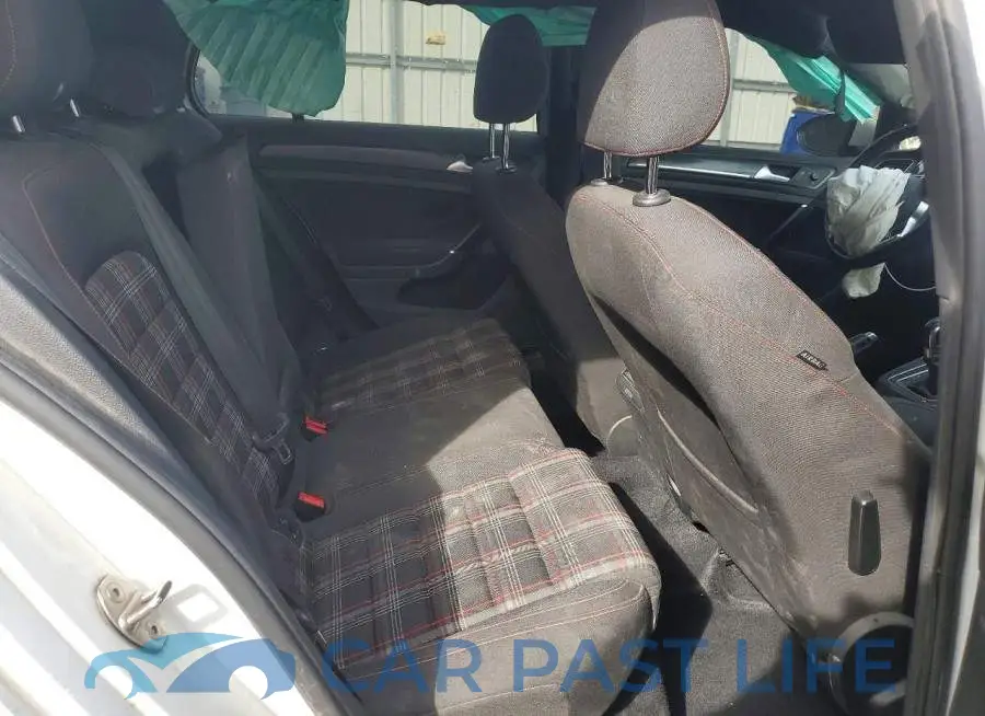 3VW6T7AU6KM007575# 10