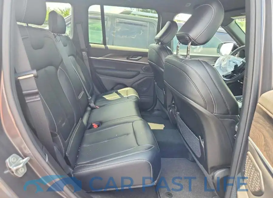 1C4RJHBR5TC267300# 11