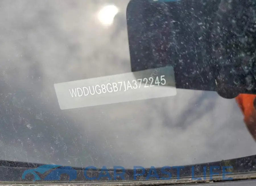 WDDUG8GB7JA372245# 13