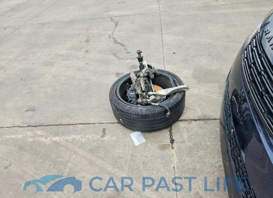 SAL119E43PA132409# 12