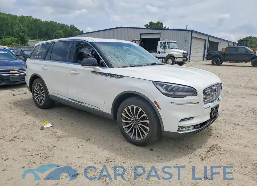 5LM5J7XC8LGL27987# 4