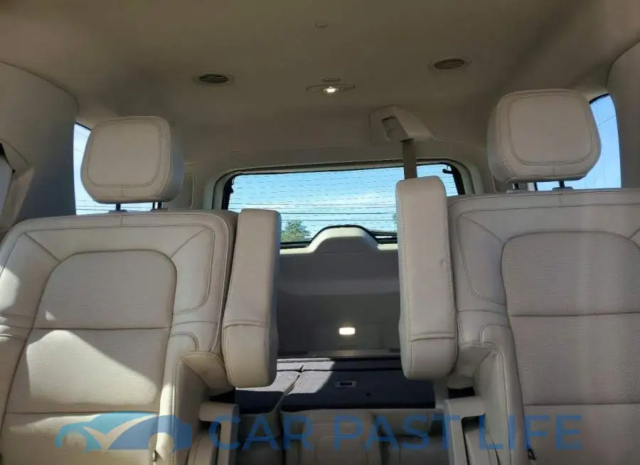 5LMJJ2LT2KEL15299# 10