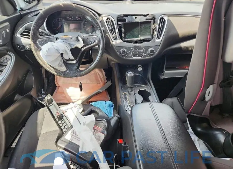 1G1ZD5STXLF100567# 8