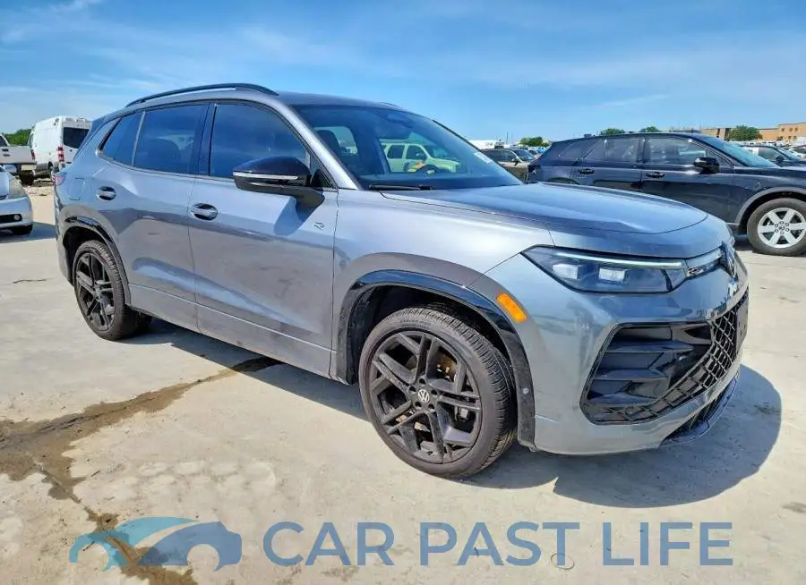 3VVGR7RM1SM028703# 4