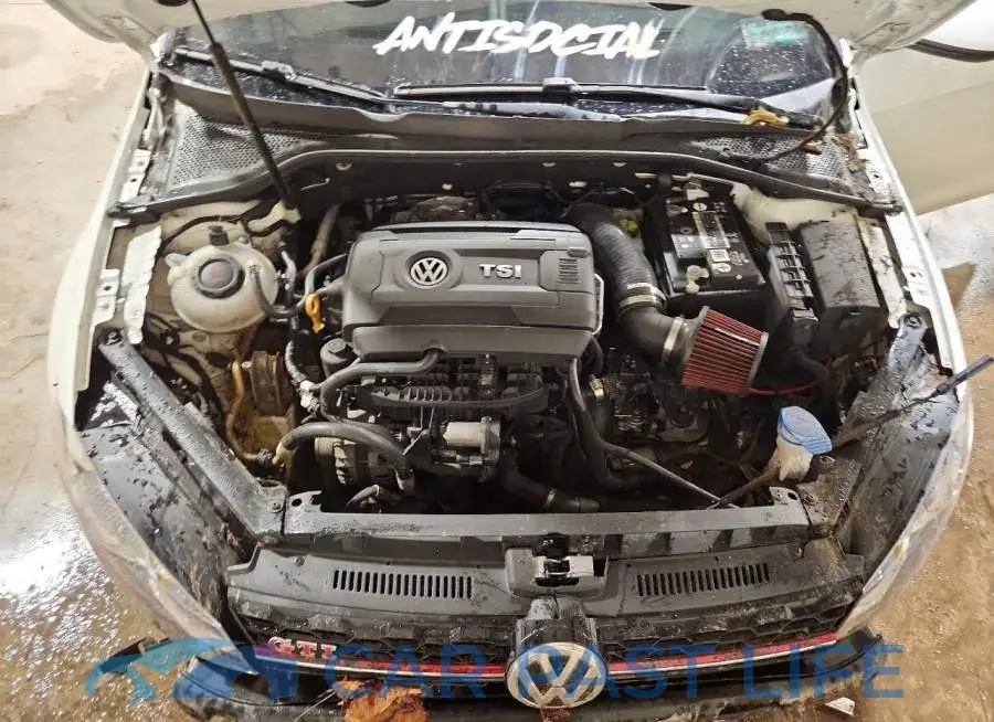 3VW5T7AU1KM020455# 11