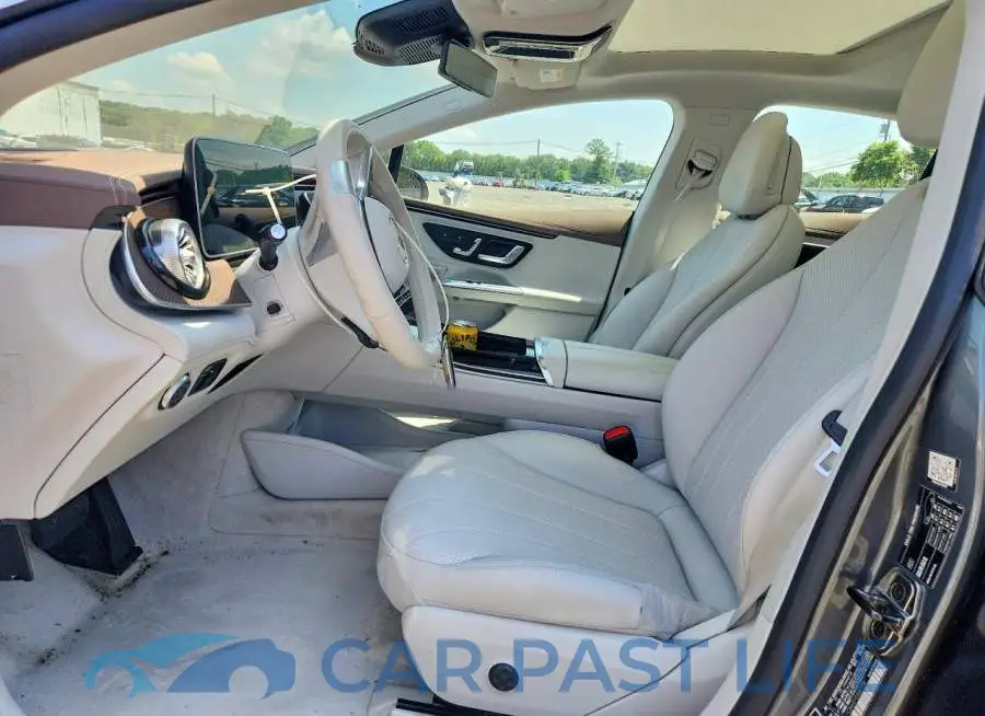 W1KEG1CB6RF058778# 7