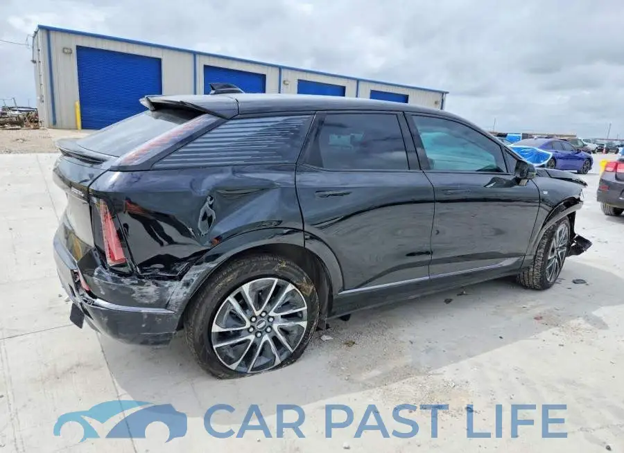 3GYK3EMR4SS198755# 3