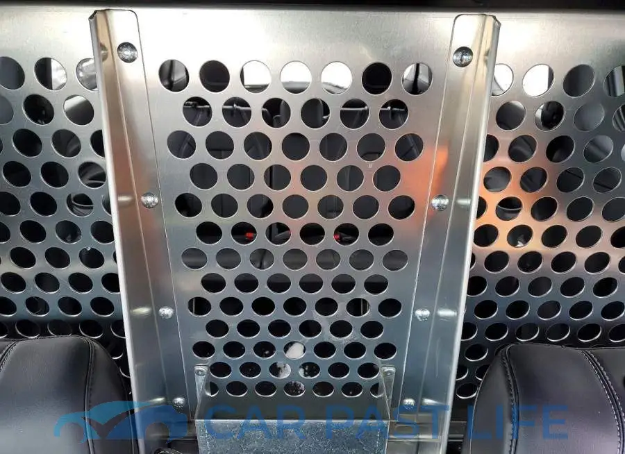 2C4RC1ZG1SR611099# 10