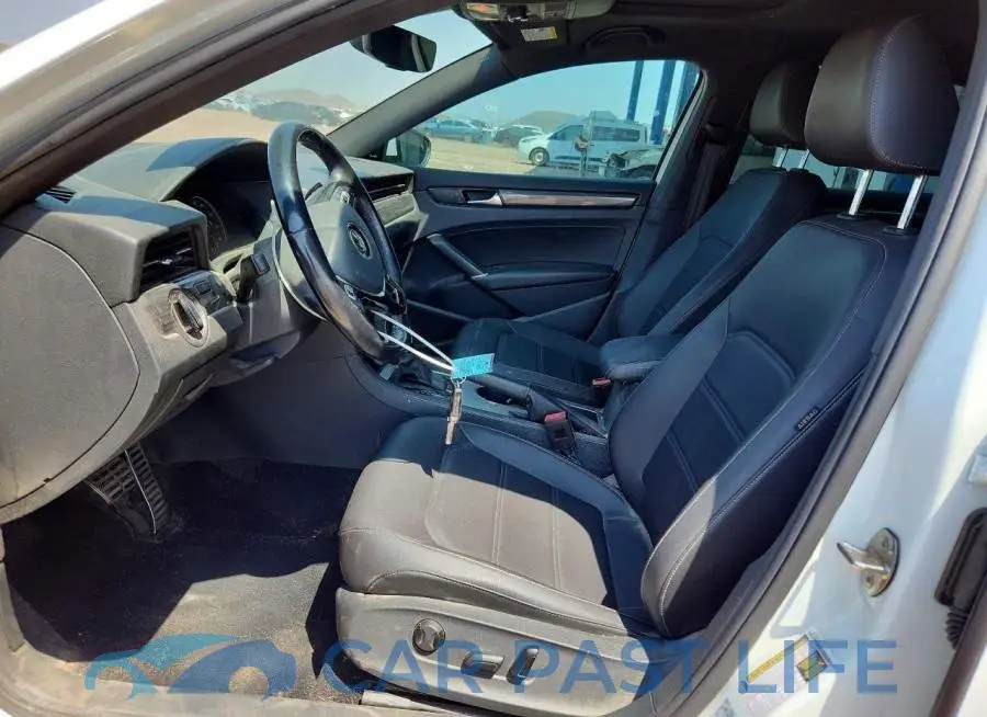 1VWMA7A32NC000861# 7