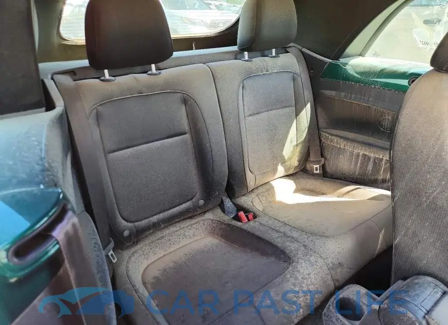 3VW5DAAT0JM502351# 10