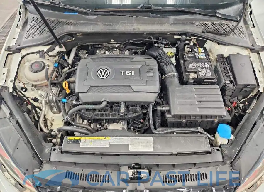 3VW5T7AU4LM002209# 11